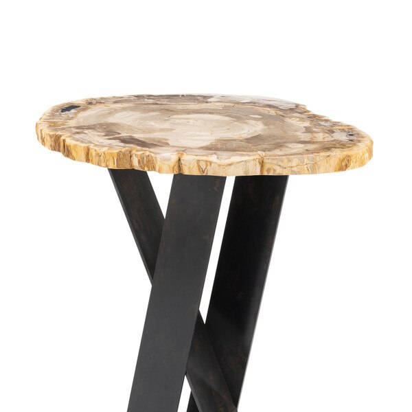 Zed Cafe Table - Live from Detroit™ Macro 3